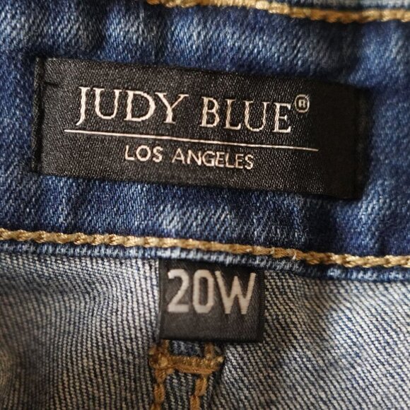 Judy Blue Brittany Boyfriend Fit Distressed Jeans 20W High Rise Frayed Hem - Picture 8 of 10